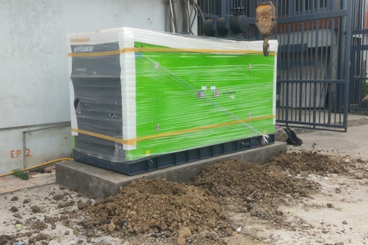 Eco-friendly Gas Genset powering a commercial facility